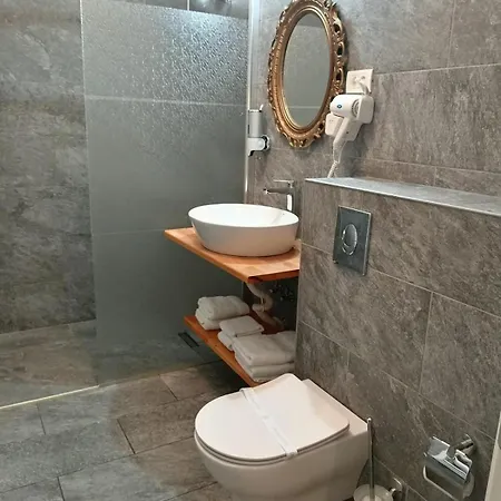 Lägenhetshotell Nobel Boutique 3*