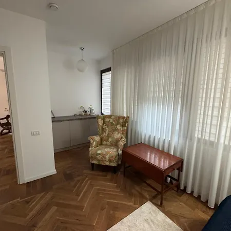 Nobel Boutique 3*