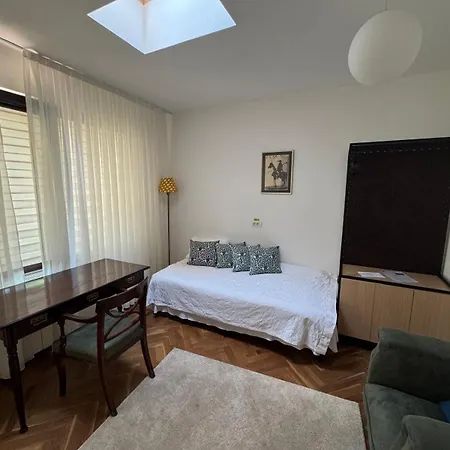 מלון דירות Nobel Boutique 3*